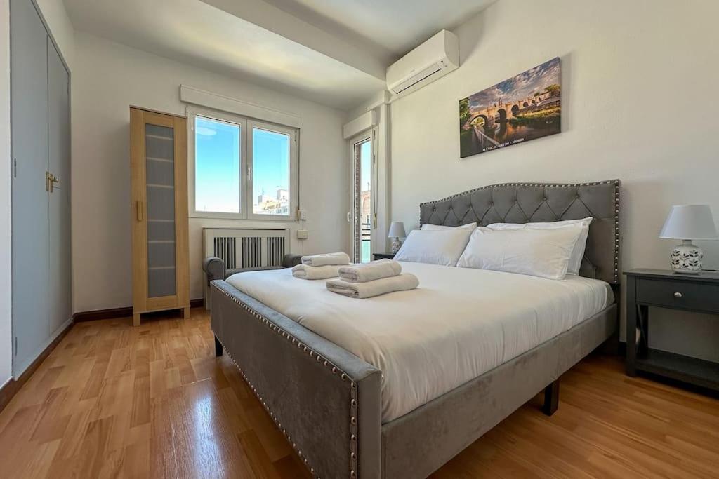Luminoso Apartamento Turistico En Chamartin Madrid Exterior photo