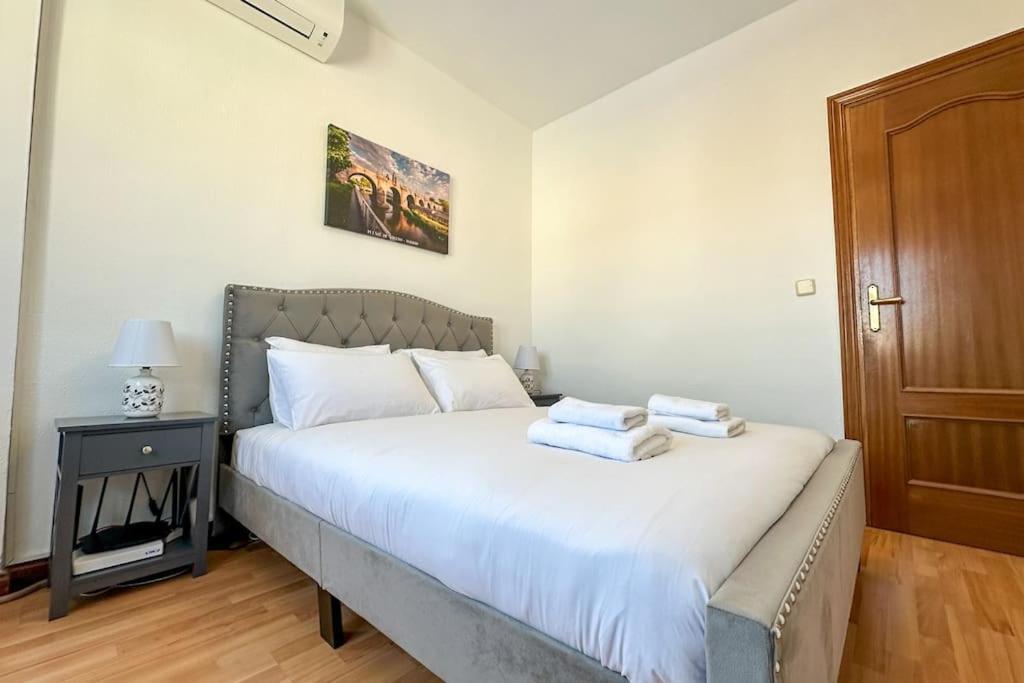 Luminoso Apartamento Turistico En Chamartin Madrid Exterior photo